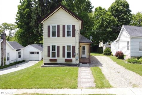8210 Maple Avenue Garrettsville OH 44231