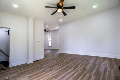 8210 Maple Avenue Garrettsville OH 44231