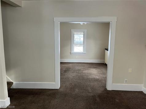 2211 18th Street SW Akron OH 44314