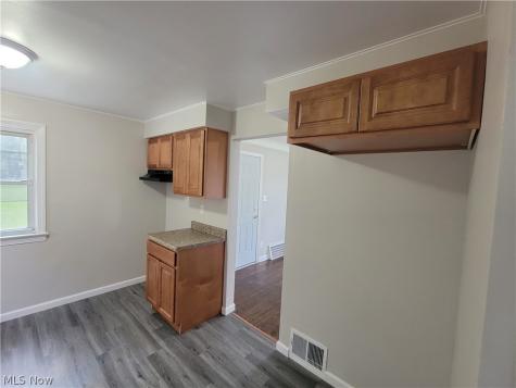 851 E 232nd Street Euclid OH 44123