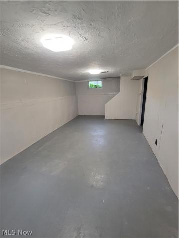 851 E 232nd Street Euclid OH 44123