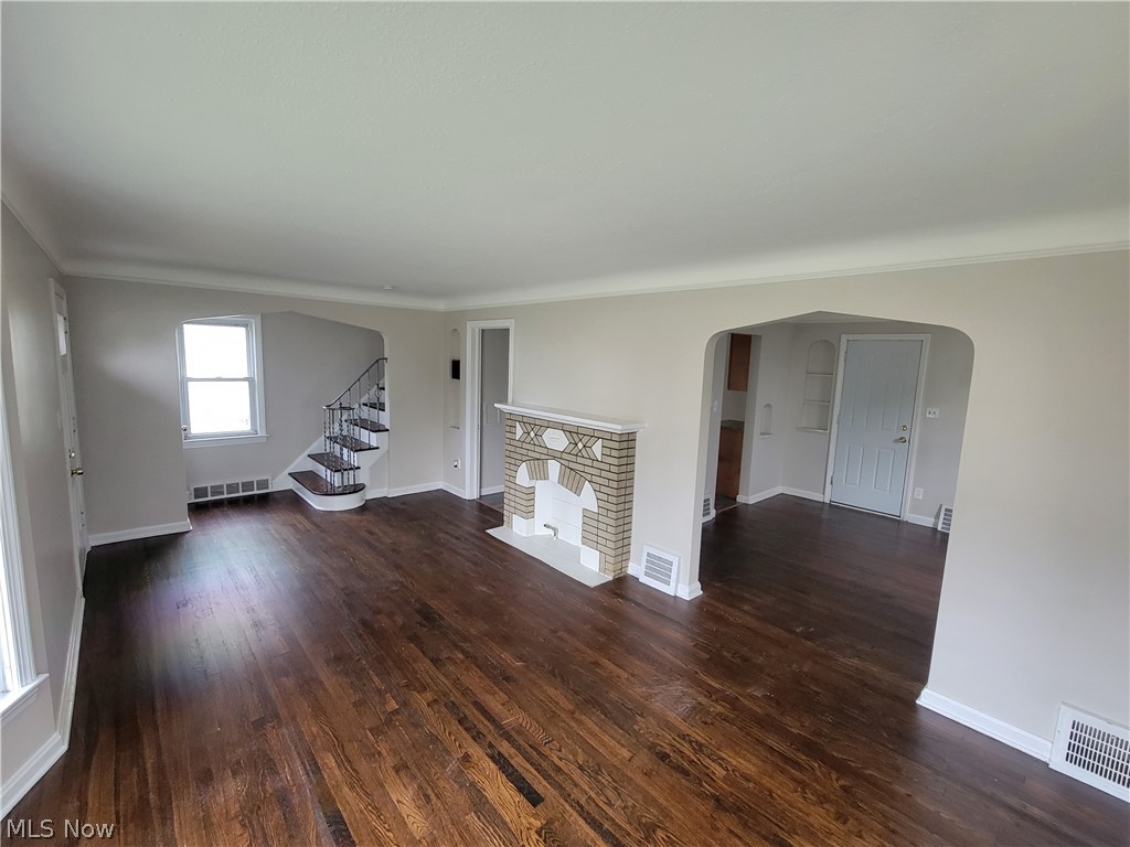 851 E 232nd Street Euclid OH 44123