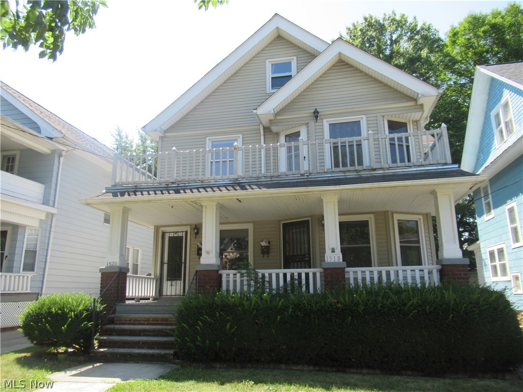 1518 Ridgewood Avenue Lakewood OH 44107