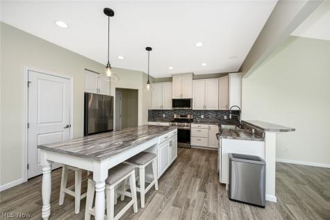 10359 Fox Hollow Circle Twinsburg OH 44087