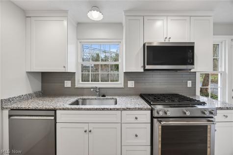 20945 Halworth Road Shaker Heights OH 44122