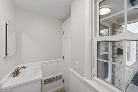 20945 Halworth Road Shaker Heights OH 44122