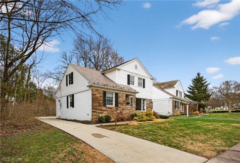 20945 Halworth Road Shaker Heights OH 44122