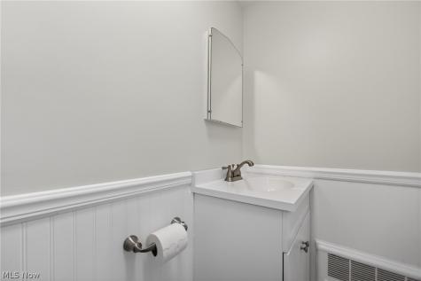 20945 Halworth Road Shaker Heights OH 44122