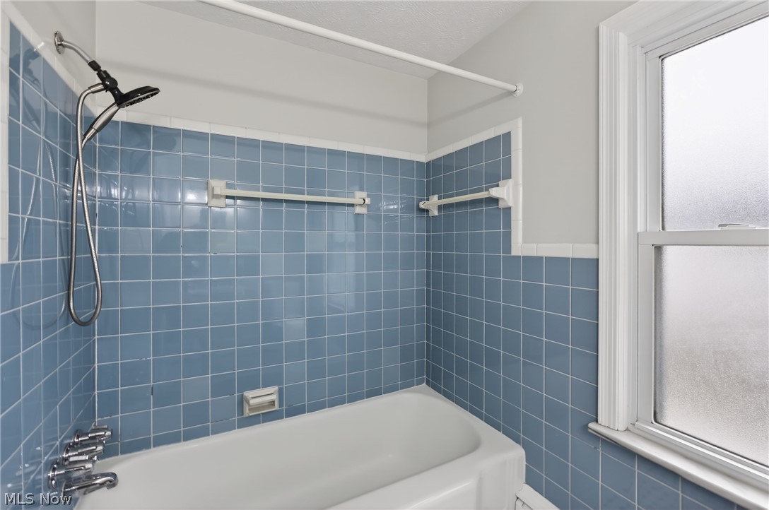 20945 Halworth Road Shaker Heights OH 44122