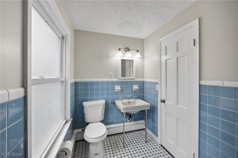 20945 Halworth Road Shaker Heights OH 44122