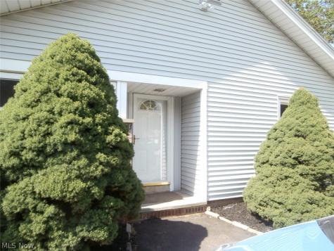 23551 S Woodland Road Shaker Heights OH 44122
