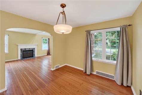 2658 Canterbury Road Cleveland Heights OH 44118