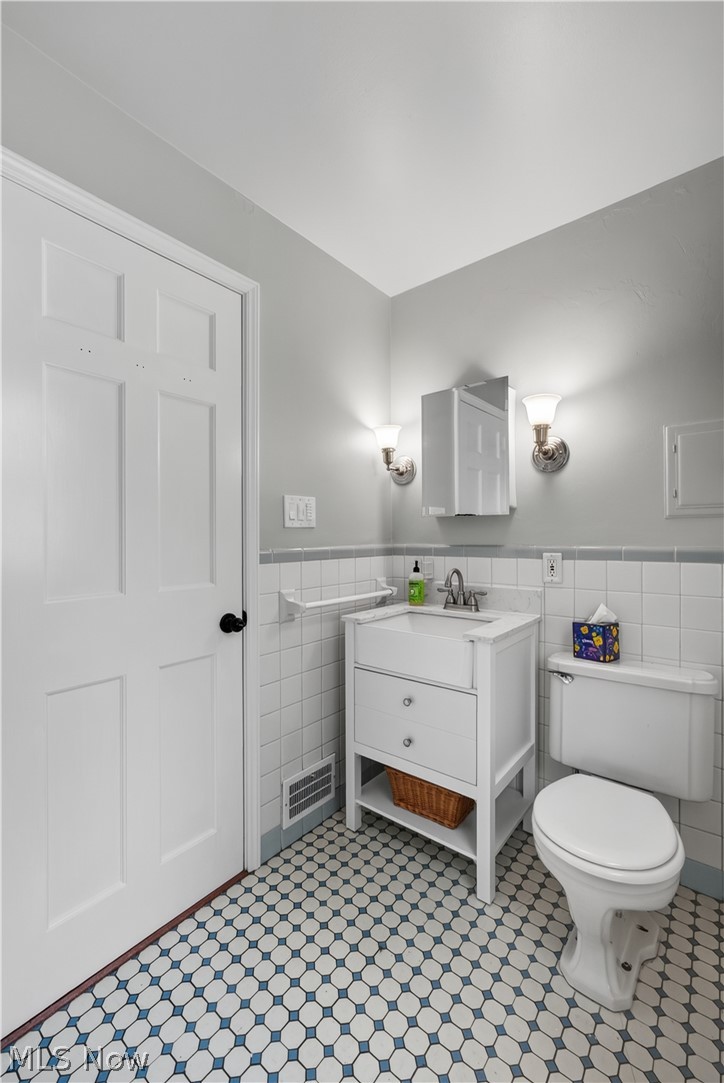 2658 Canterbury Road Cleveland Heights OH 44118
