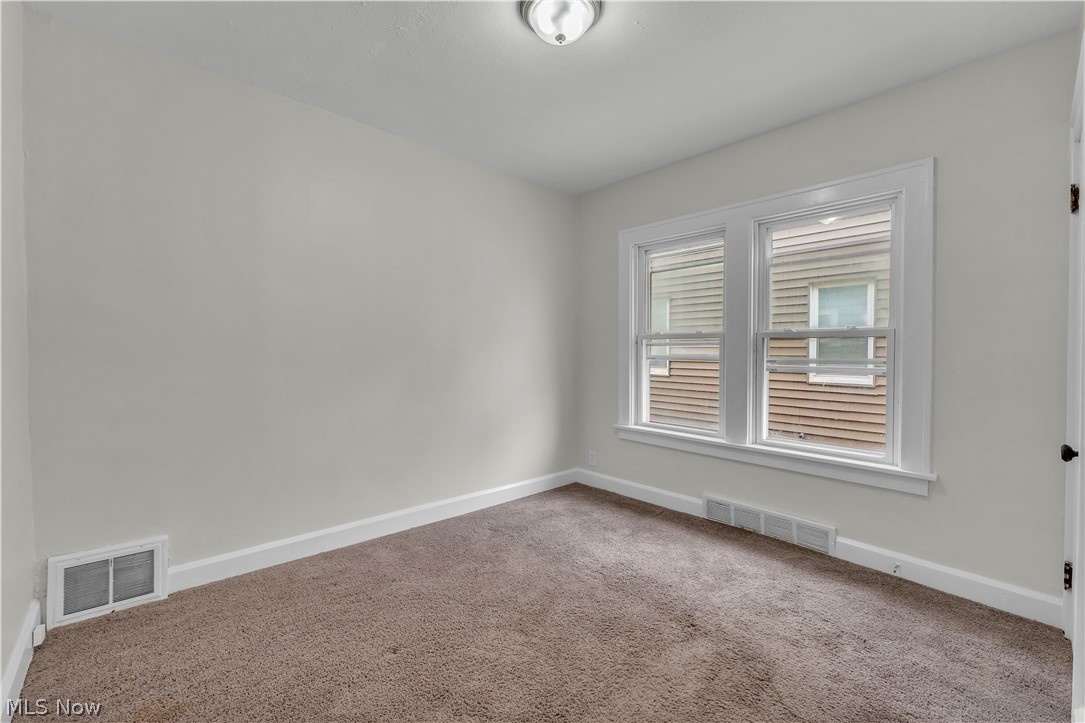 4924 E 107th Street Garfield Heights OH 44125