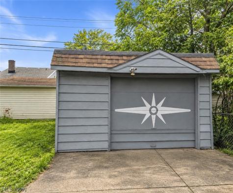 4924 E 107th Street Garfield Heights OH 44125