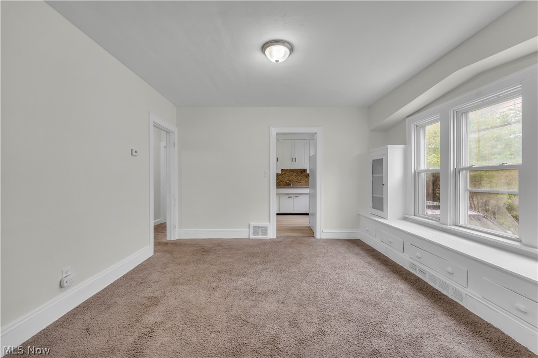 4924 E 107th Street Garfield Heights OH 44125