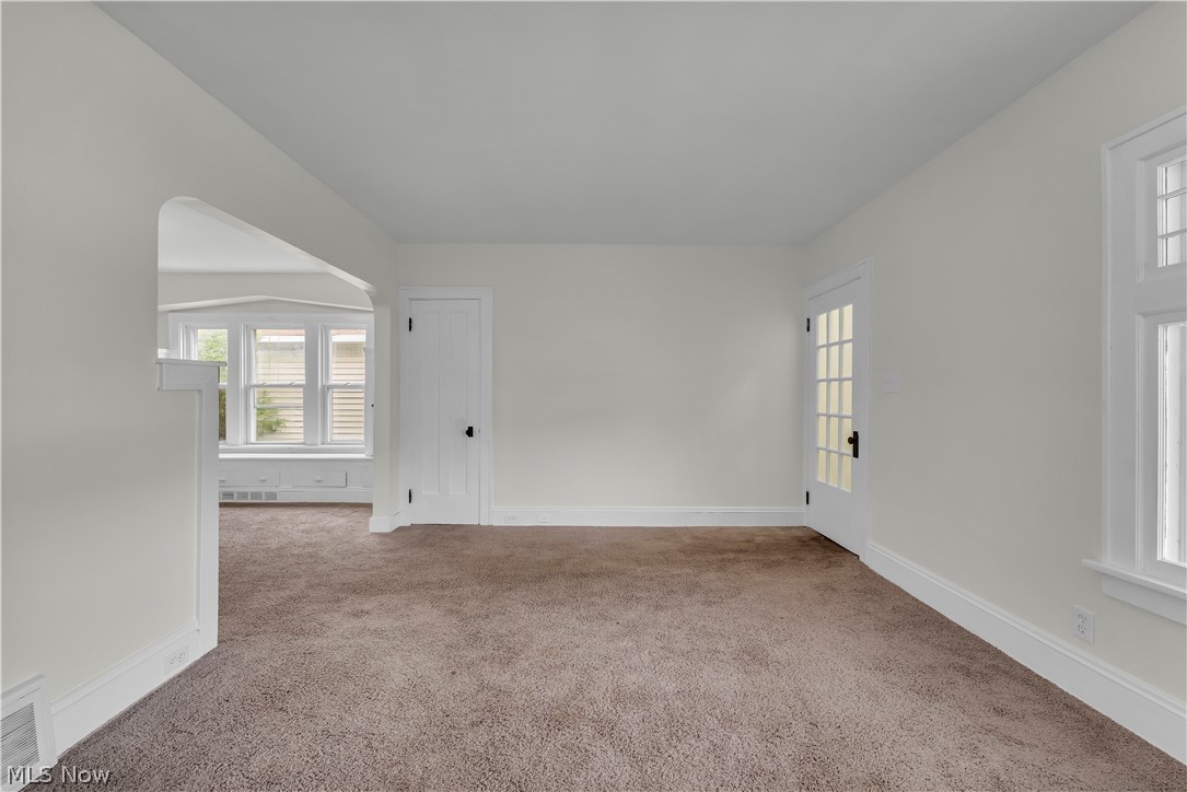 4924 E 107th Street Garfield Heights OH 44125
