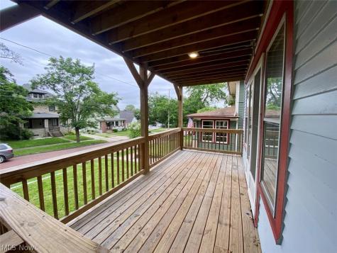 400 Cloverdale Avenue Akron OH 44302