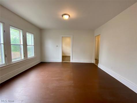 400 Cloverdale Avenue Akron OH 44302