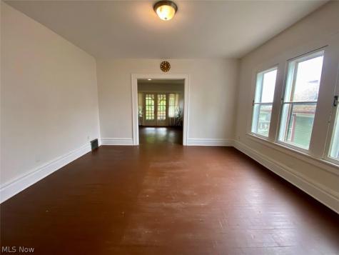 400 Cloverdale Avenue Akron OH 44302
