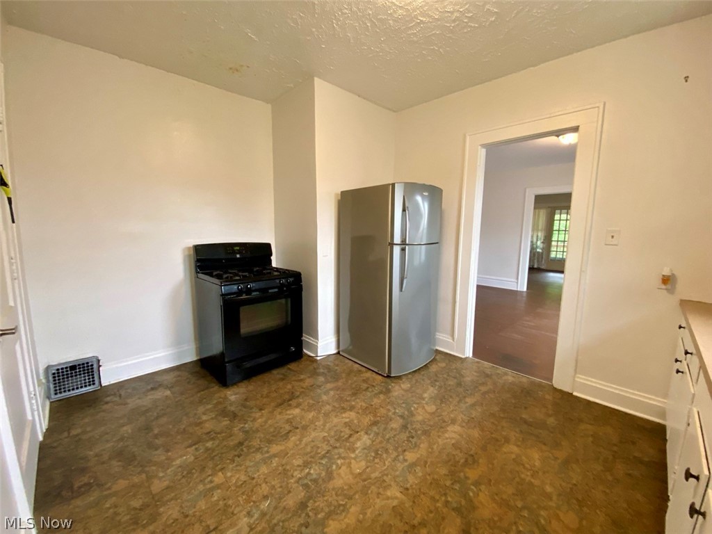 400 Cloverdale Avenue Akron OH 44302