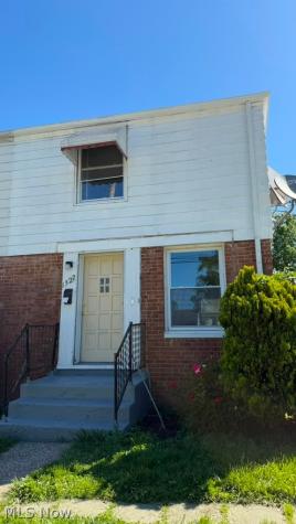 1527 Babbitt Road Euclid OH 44132