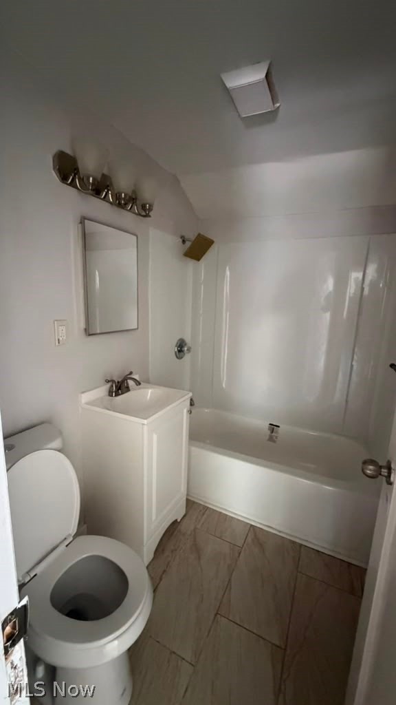 1527 Babbitt Road Euclid OH 44132