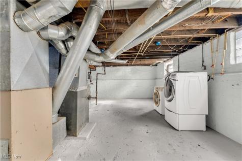 430 E 149th Street Cleveland OH 44110