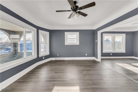 430 E 149th Street Cleveland OH 44110