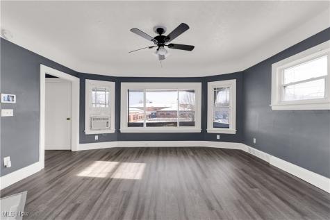 430 E 149th Street Cleveland OH 44110