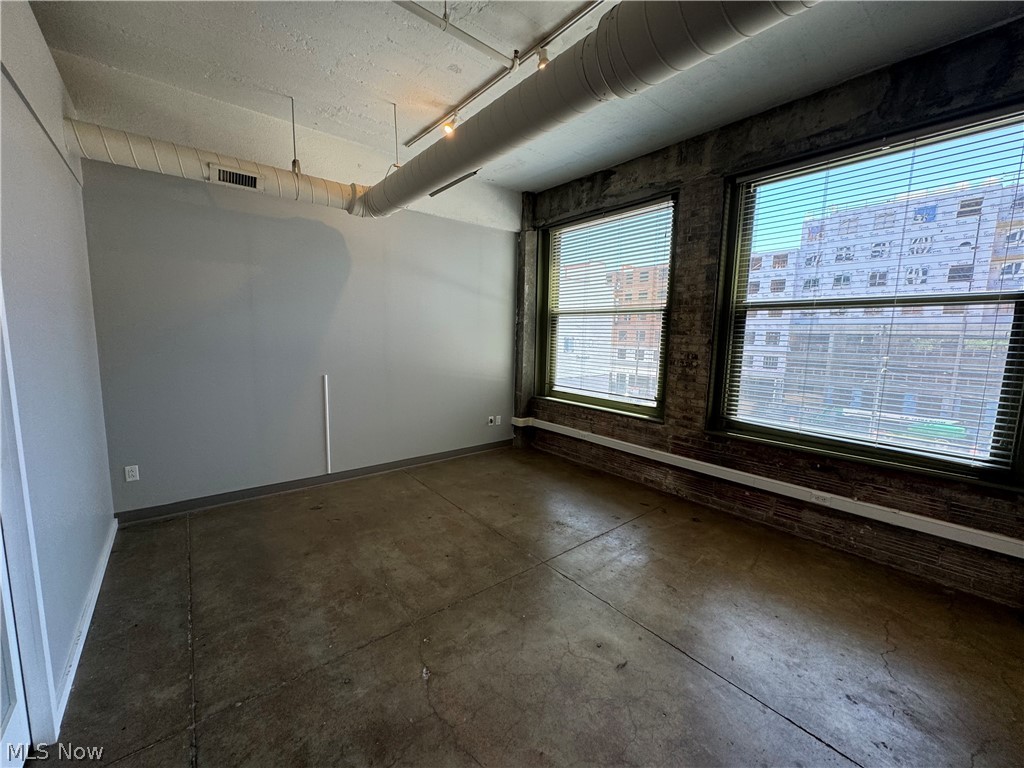 1104 E Prospect Avenue E Cleveland OH 44115