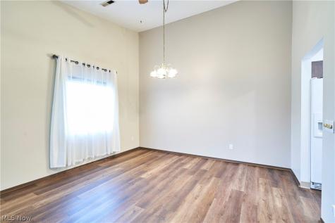 939 Kirkwall Drive Copley OH 44321