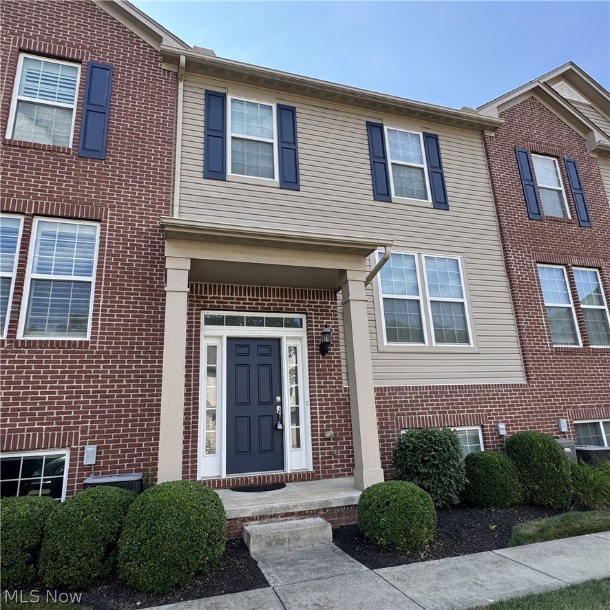 393 Caleb Drive Akron OH 44321
