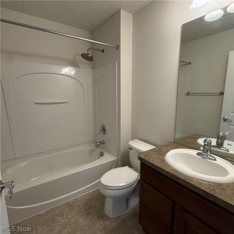 393 Caleb Drive Akron OH 44321