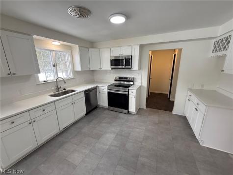 22350 S Woodland Road Shaker Heights OH 44122