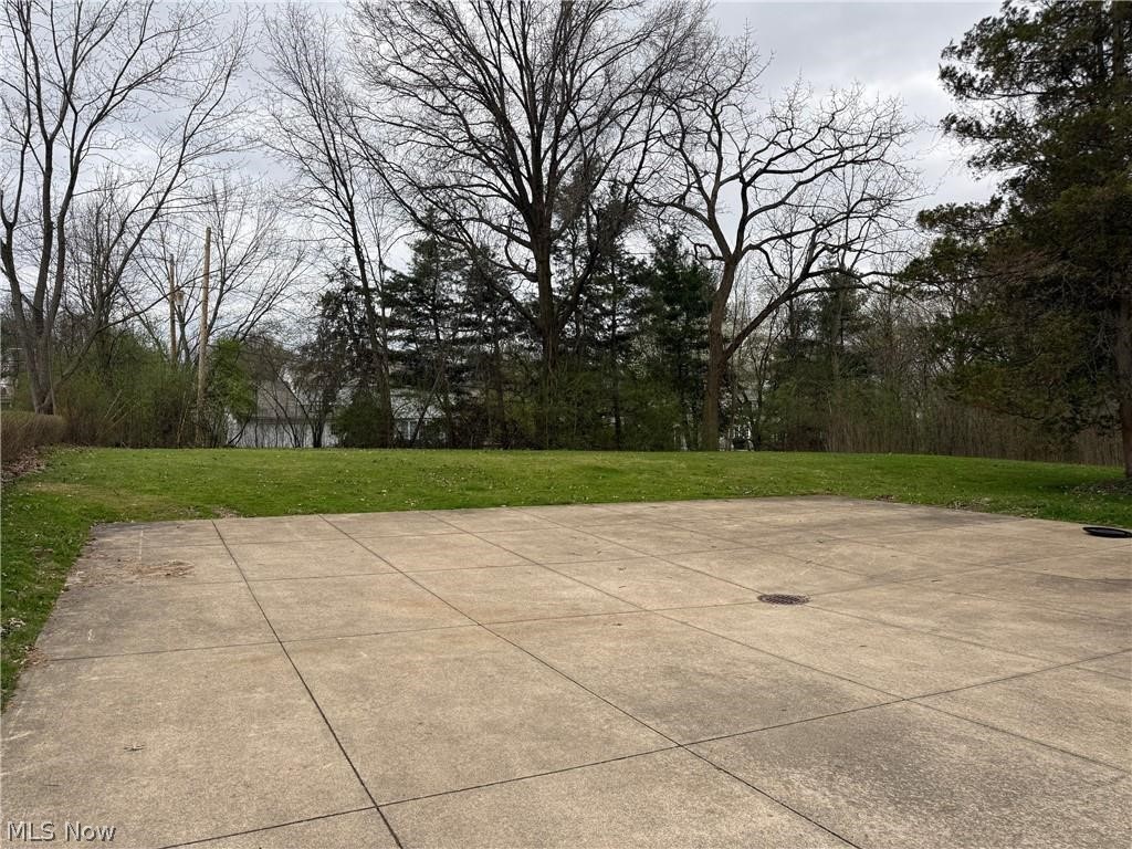 22350 S Woodland Road Shaker Heights OH 44122