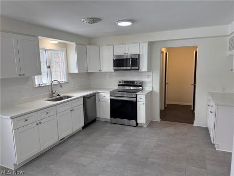 22350 S Woodland Road Shaker Heights OH 44122