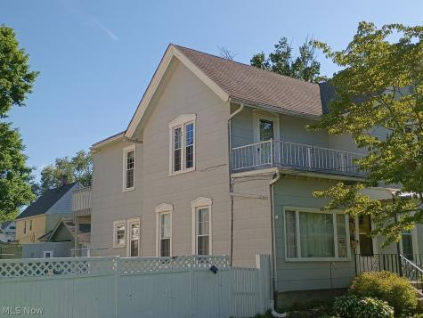 238 Howe Street Elyria OH 44035