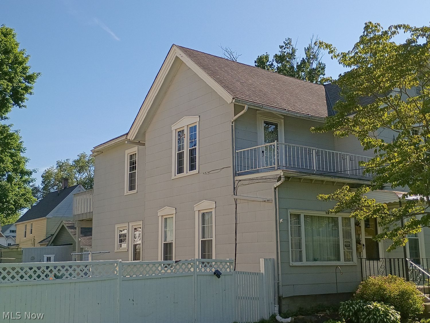 Elyria OH, 238 Howe Street, Unit UP