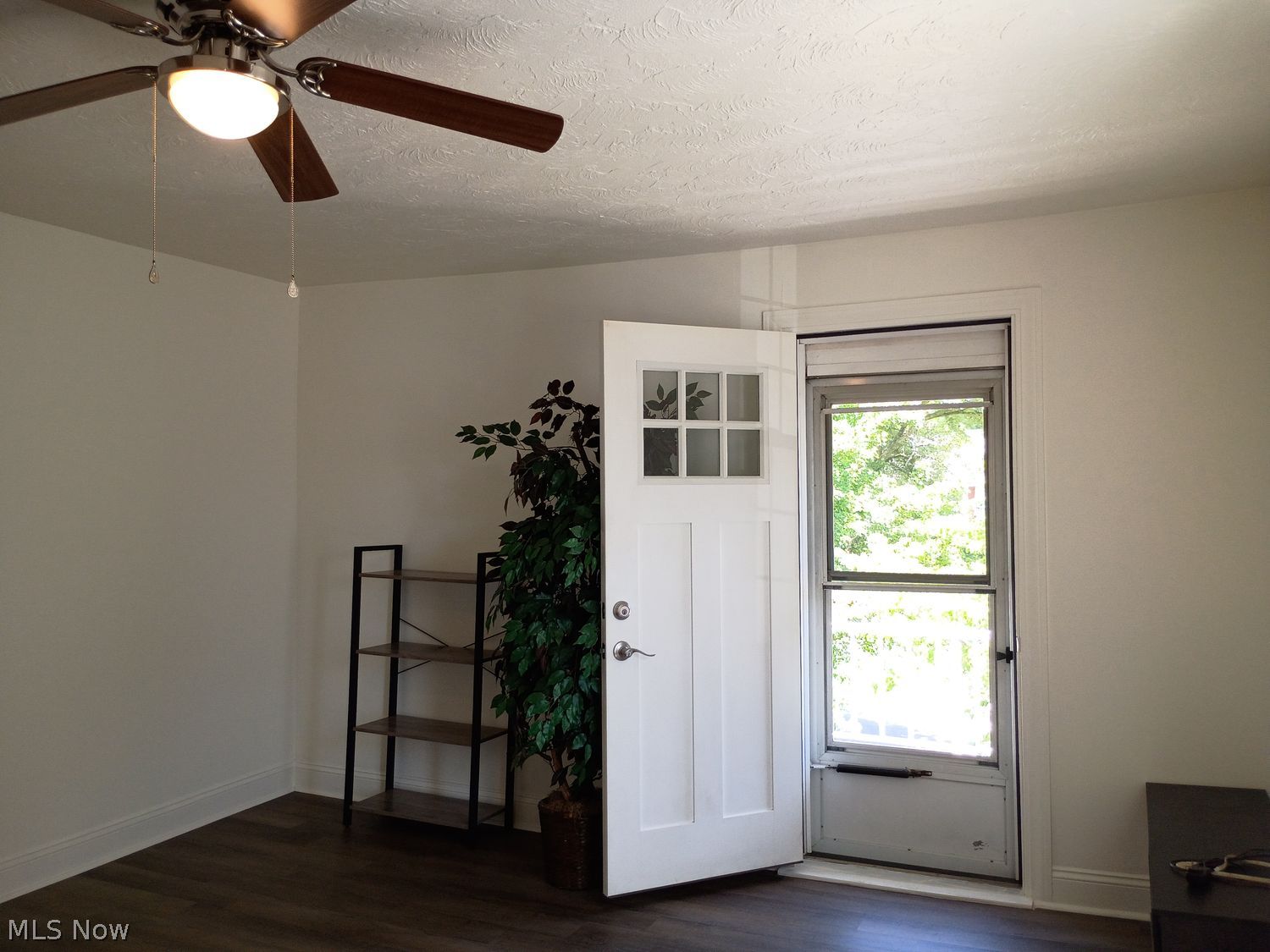 238 Howe Street Elyria OH 44035