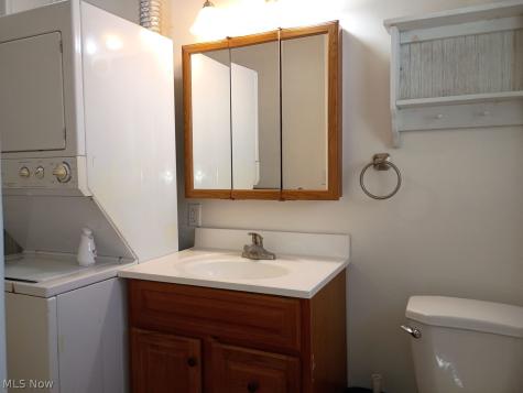 238 Howe Street Elyria OH 44035