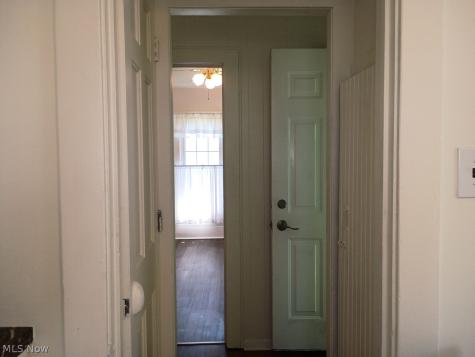 238 Howe Street Elyria OH 44035