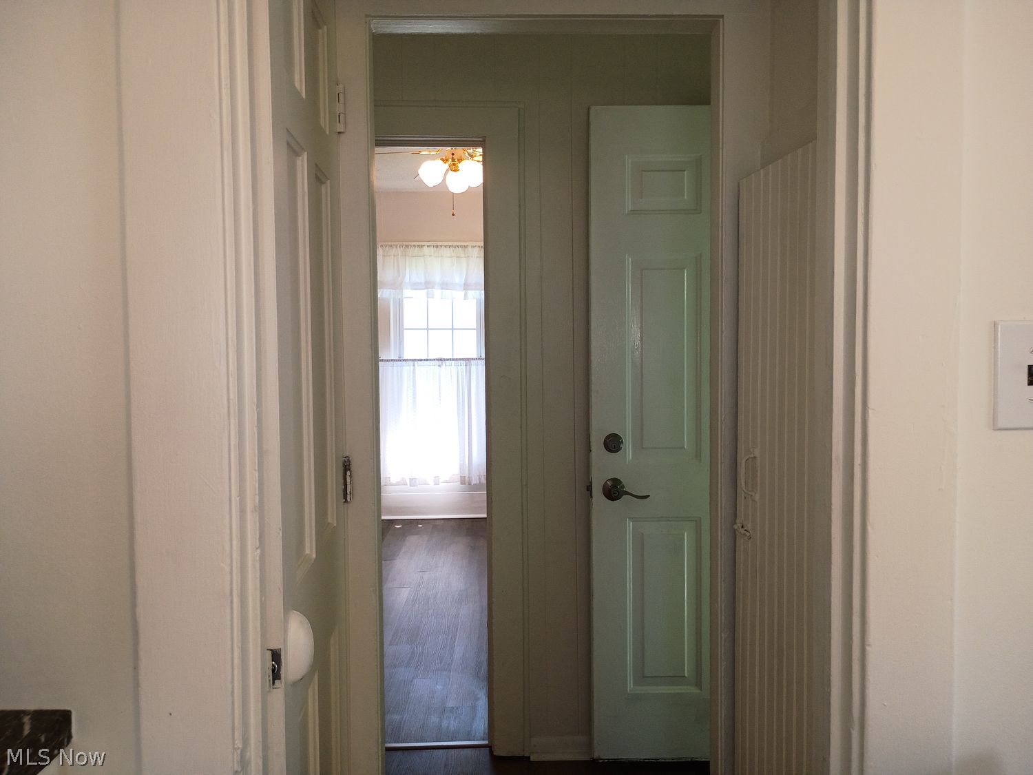 238 Howe Street Elyria OH 44035