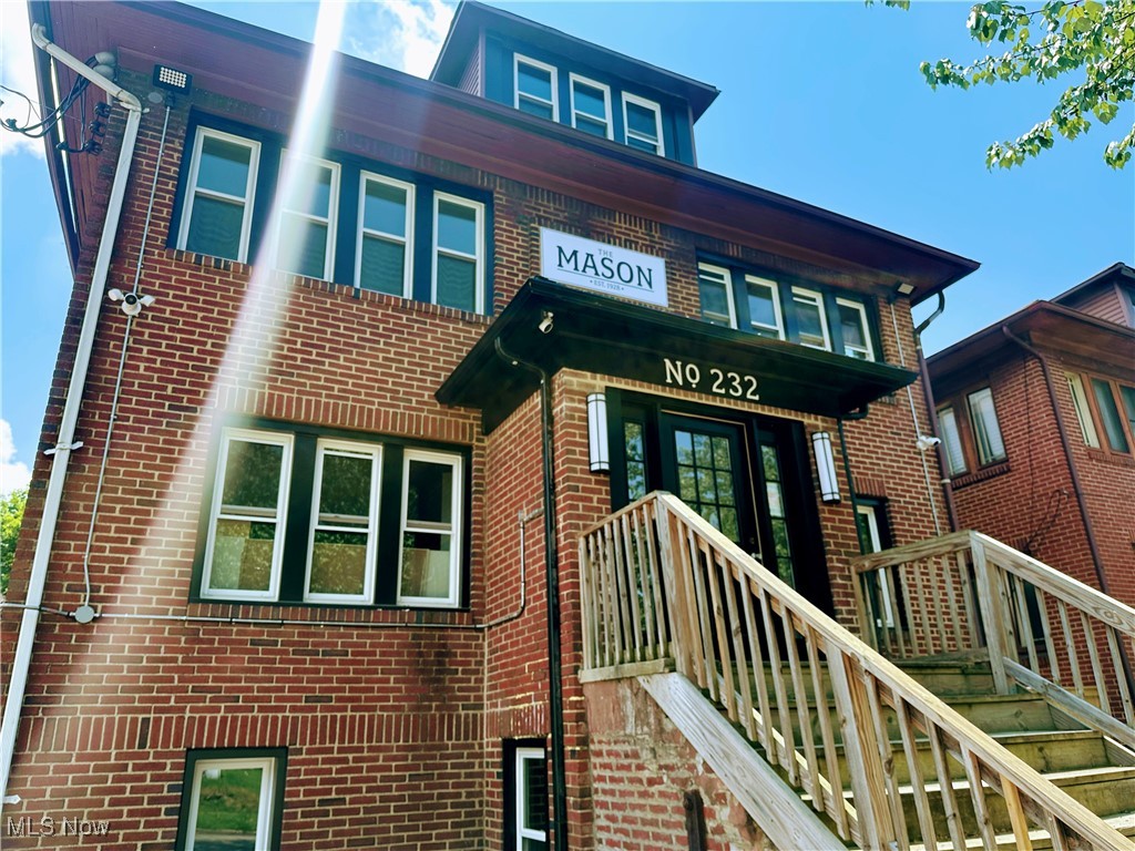 232 Cole Avenue Akron OH 44301