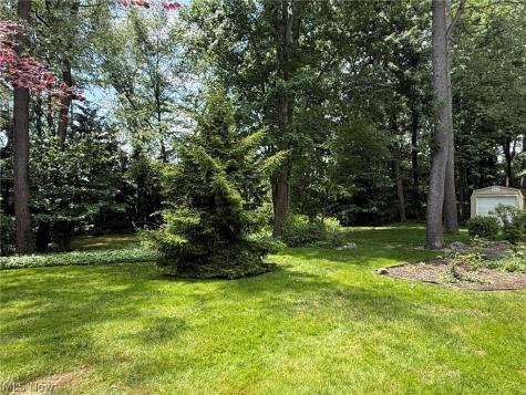 1800 Amarillo Street NW North Canton OH 44720