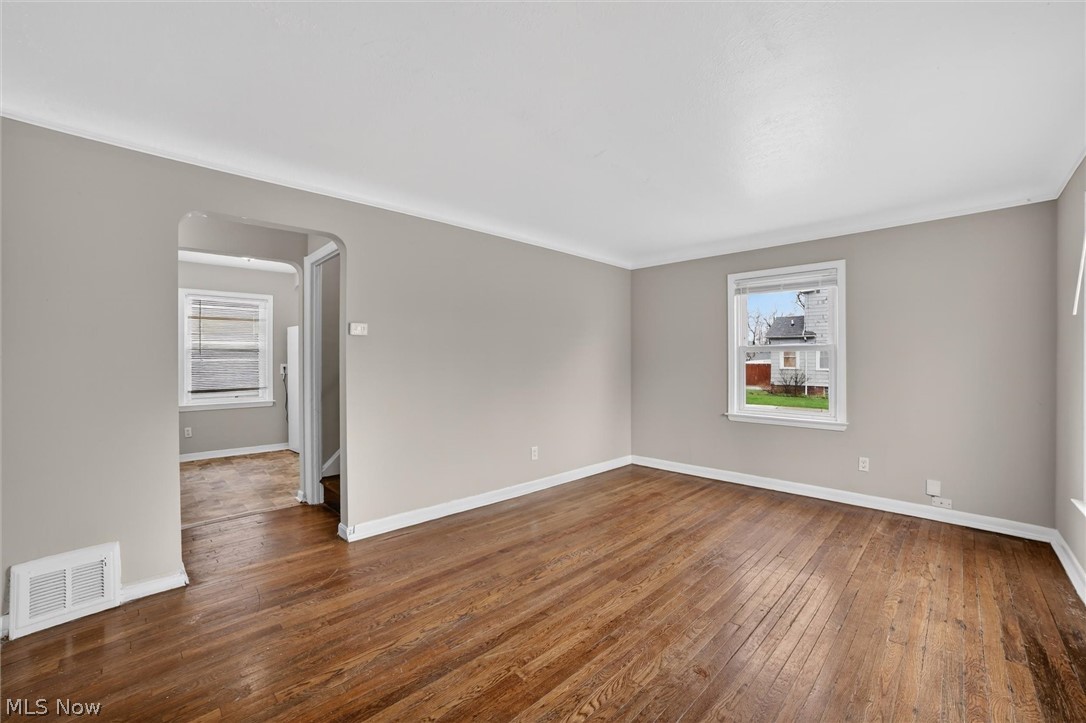 1568 Parker Drive Mayfield Heights OH 44124