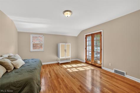 1540 S Belvoir Boulevard South Euclid OH 44121