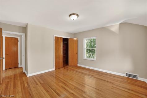 1540 S Belvoir Boulevard South Euclid OH 44121
