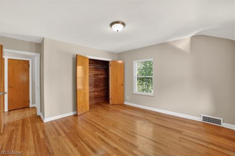 1540 S Belvoir Boulevard South Euclid OH 44121
