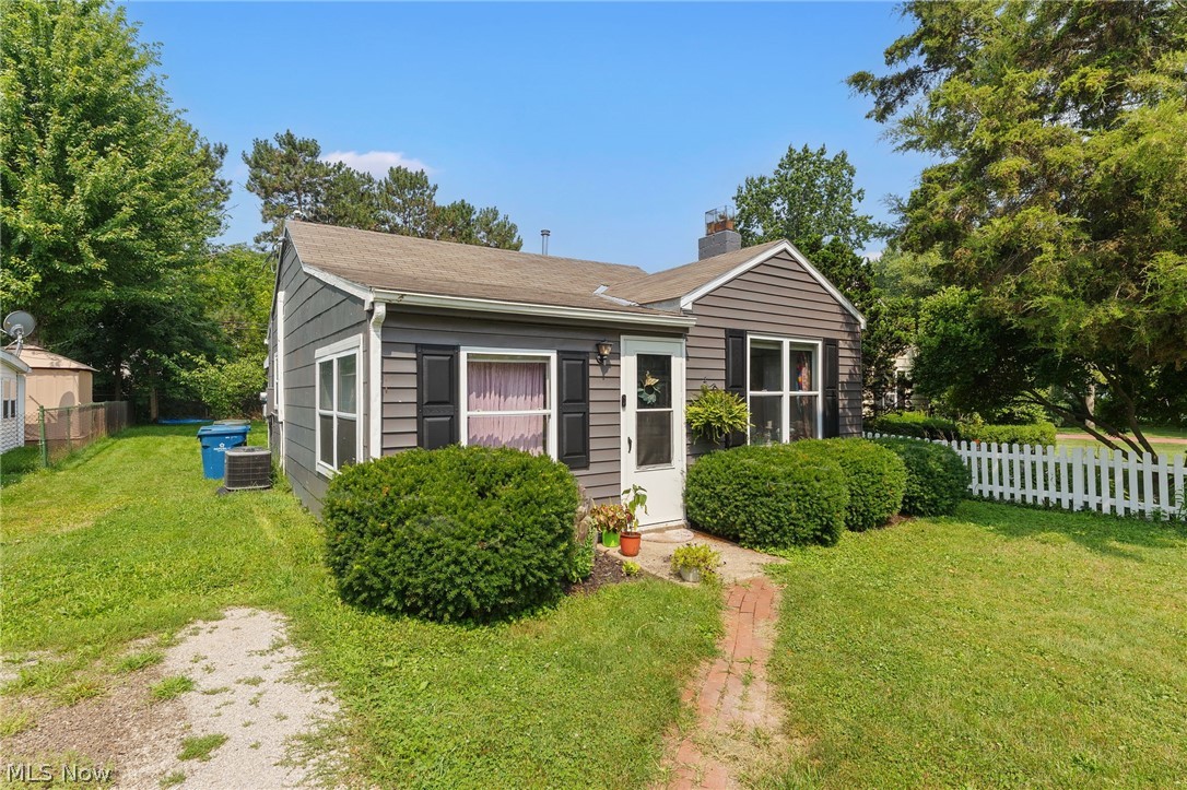 220 Morton Road Vermilion OH 44089